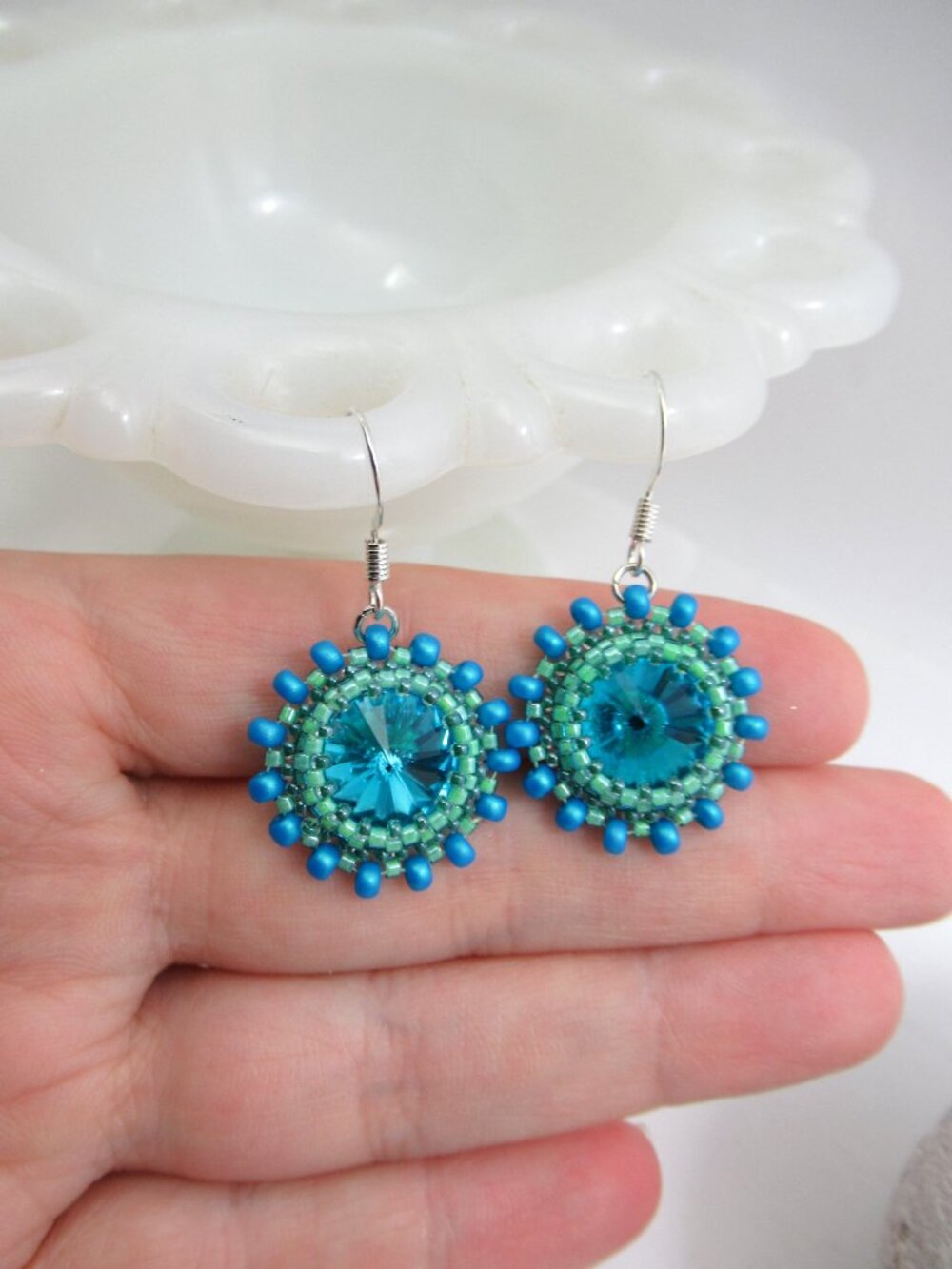 Blue Rivoli earrings - Picture 2 of 9